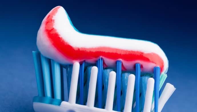 Токсичные компоненты зубных паст вызывают рак