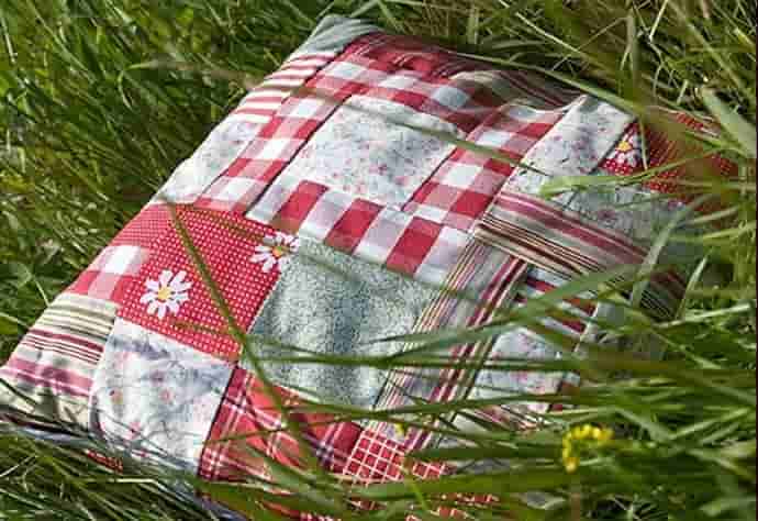 Как сделать матрас и подушки из целебных трав