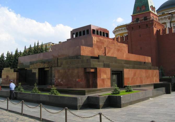 Зиккурат Ленина: Тайны Мавзолея на Красной площади