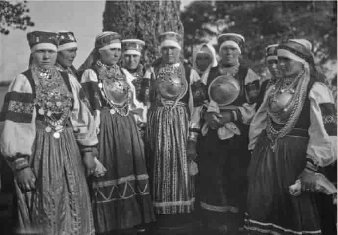 Жители уезда Пылвамаа (Эстония) на старых фотографиях 1912-1914 гг